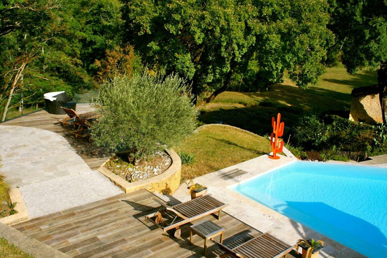 Gite Du Manoir Le Roc Couze-et-Saint-Front Buitenkant foto