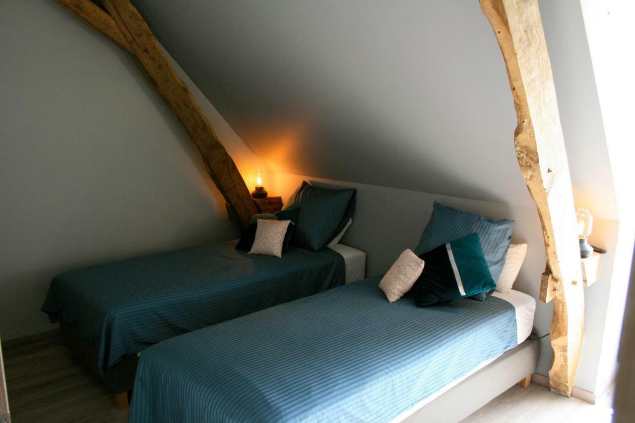 Gite Du Manoir Le Roc Couze-et-Saint-Front Buitenkant foto